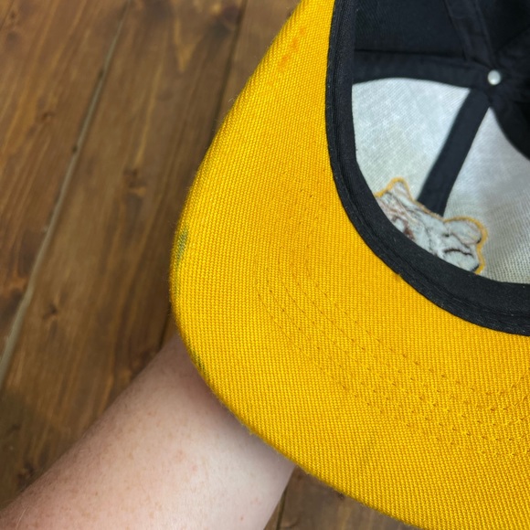 Vintage Logo Athletics NHL Boston Bruins baseball cap - Picture 7 of 10